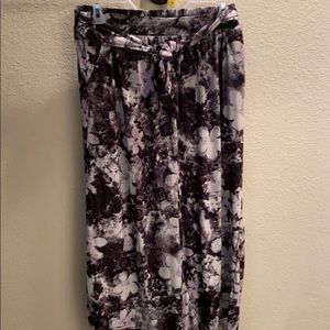 Floral print pants